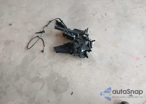 2022 Toyota Corolla from USA, damaged, VIN 5YFETMAE9NT309613